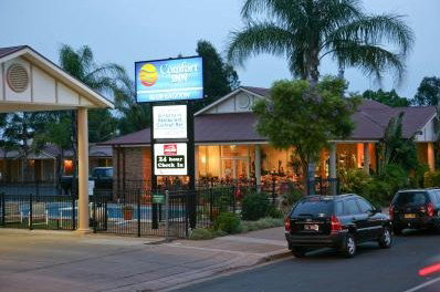 Comfort Inn Blue Lagoon - Tourism Cairns 1