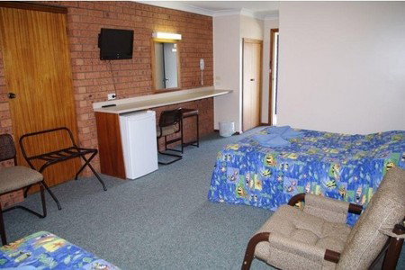 Castlereagh Motor Inn - Tourism Cairns 2