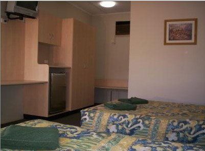 Gilgandra Motel - Tourism Cairns 4