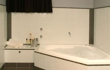 Best Western Sunseeker Motor Inn - Tourism Cairns 4