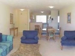 Golden Riviera Beach Resort - Tourism Cairns 9