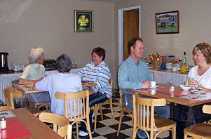 Best Western Garden Court Motel - Tourism Cairns 5