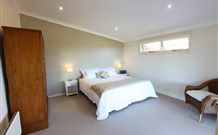 Yellow Dog Cottage - - Tourism Cairns 1