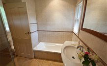 Bromyard Cottage - Tourism Cairns 6