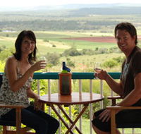 Crane Winery Bed and Breakfast - Tourism Cairns