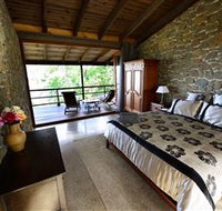 The Stonehouse Retreat - Tourism Cairns