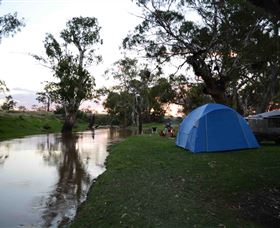 The Woolshed At Jondaryan Caravan And Camping - Tourism Cairns 1