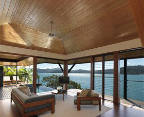 Qualia - Tourism Cairns 2