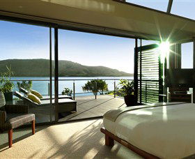 Yacht Club Villas - Tourism Cairns 2