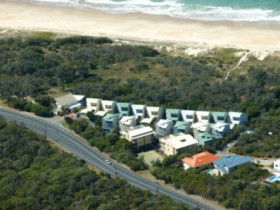 Castaway Cove Resort Noosa - Tourism Cairns 0