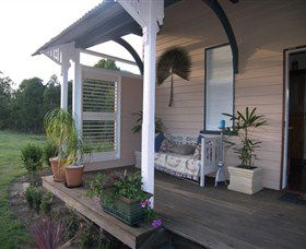 Barney Creek Vineyard Cottages - Tourism Cairns 2