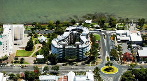 DoubleTree by Hilton Cairns