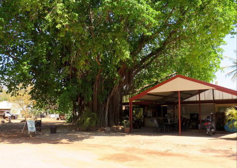 Bitter Springs Cabins And Camping - Tourism Cairns 0
