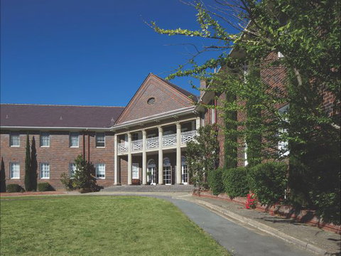 Brassey Hotel - Tourism Cairns 2