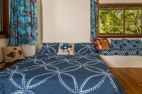 Daisy's Cottage - Tourism Cairns 0