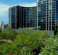 Astra Apartments - Manhattan - Tourism Cairns