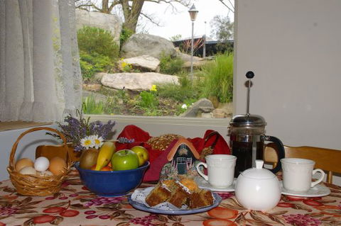 Naimanya Cottage - Tourism Cairns 1