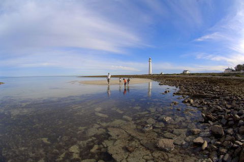 Point Lowly Lighthouse Cottages - Tourism Cairns 0