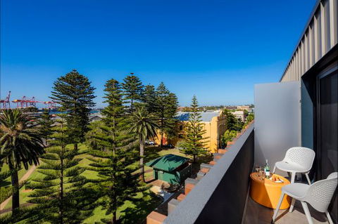 Quest Fremantle - Tourism Cairns 2