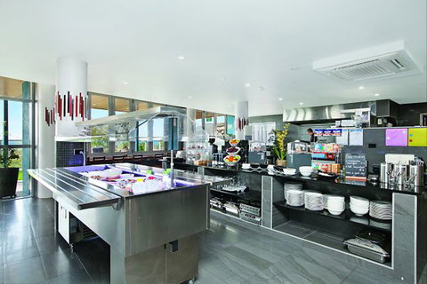 Ramada Suites Zen Quarter, Darwin - Tourism Cairns 2