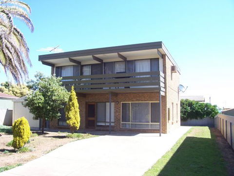 Century 21 SouthCoast: Silver Sands - Tourism Cairns 0