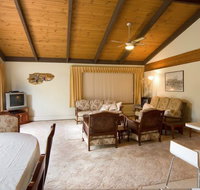 Chisholm Heights CBD Accommodation - Tourism Cairns