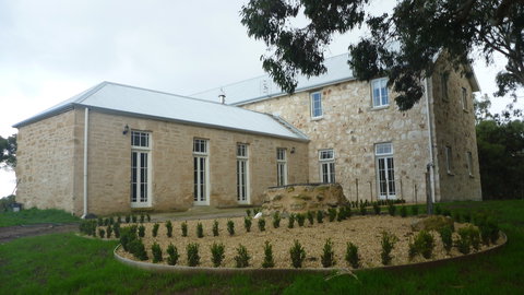 Fayrefield House - Tourism Cairns 0