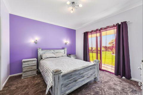 Fensom's Holiday Home - Tourism Cairns 12