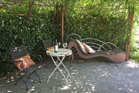 Mirkwood Forest Self-Contained Spa Cottages - Tourism Cairns 5