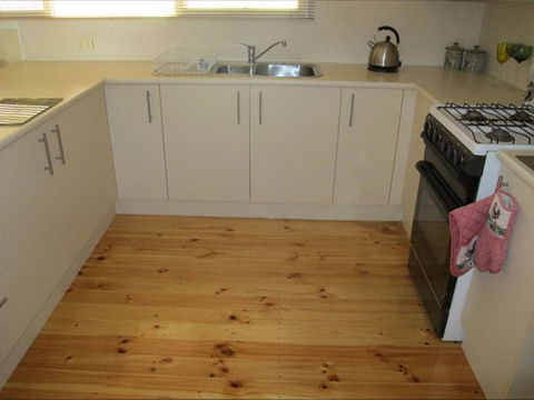 Fensom's Holiday Home - Tourism Cairns 15