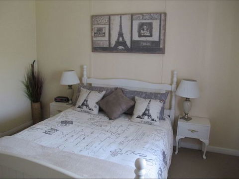 Fensom's Holiday Home - Tourism Cairns 17