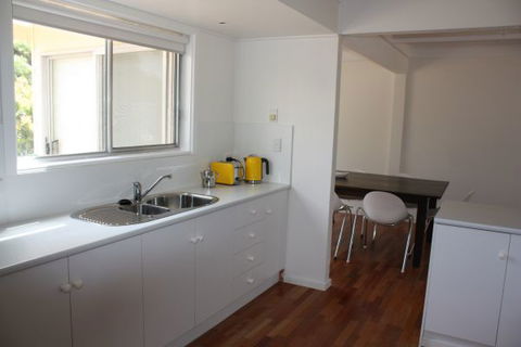 LJ Hooker Goolwa Holiday Rentals - 42 Underwood Avenue, Goolwa Beach - Tourism Cairns 13