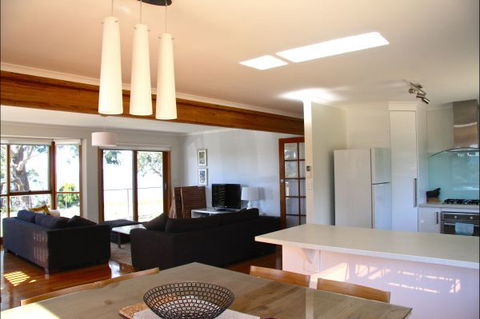 Darlington Beach House @ Spring Beach - Tourism Cairns 0