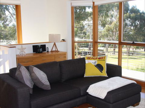 Darlington Beach House @ Spring Beach - Tourism Cairns 3