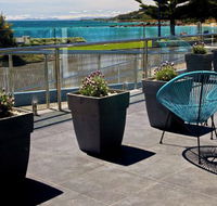 Penguin Beachfront Apartments - Tourism Cairns