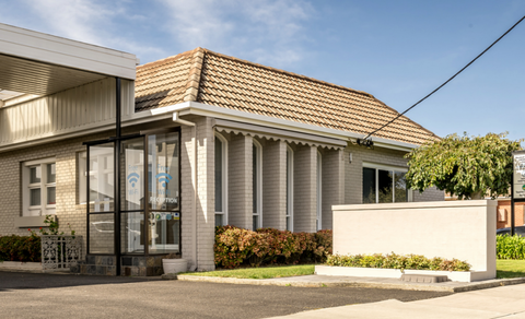 Barclay Motor Inn - Tourism Cairns 3