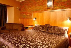 Best Western Early Australian Motor Inn - Tourism Cairns 0