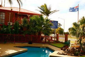 Best Western Early Australian Motor Inn - Tourism Cairns 1