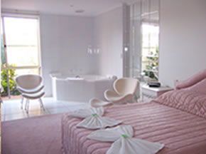 Cottonwood Motor Inn - Tourism Cairns 0