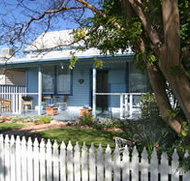 Penny's Cottage - Tourism Cairns