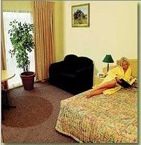 Gateway Motel - Tourism Cairns 2