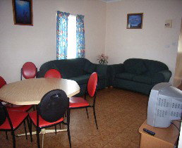 Alonga Waterfront Cottages - Tourism Cairns 0