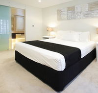 Manly Surfside Holiday Apartments - Tourism Cairns