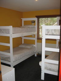 University Of Melbourne Lodge - Tourism Cairns 1