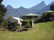 Shambala Bed & Breakfast - Tourism Cairns 1