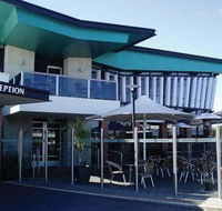 Highlander Hotel Bar Kitchen Rooftop - Tourism Cairns