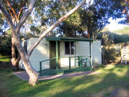 Lake Albert Caravan Park - Tourism Cairns 1
