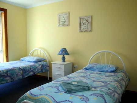 Lincoln Cove Villas - Tourism Cairns 1