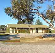 Melrose Holiday Units - Tourism Cairns
