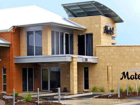 Angas Plains SA Tourism Cairns